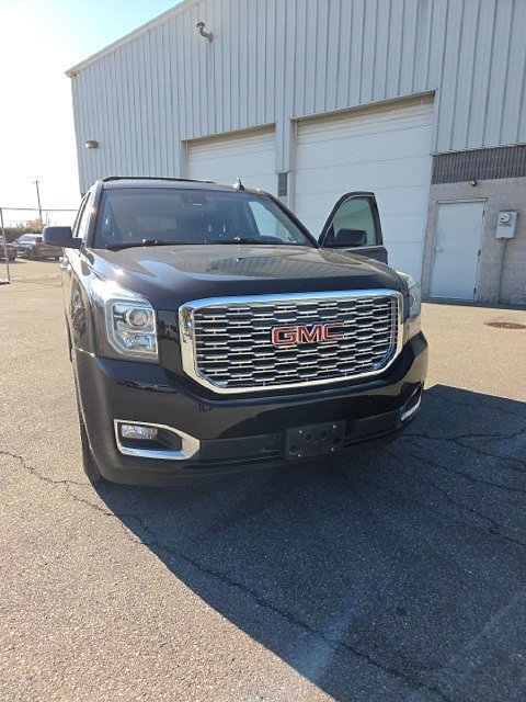 Used 2019 GMC Yukon Denali w/ Denali Ultimate Package AWD/4WD image 31