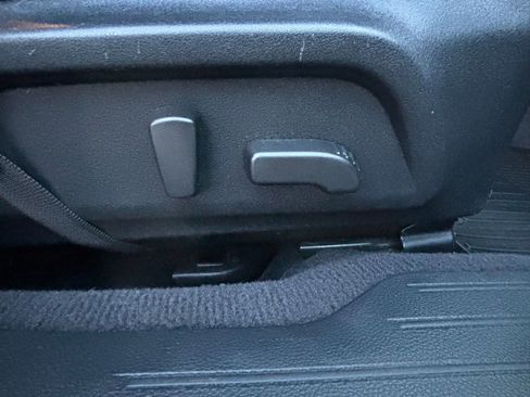 Used 2017 Subaru Outback 2.5i Limited image 26