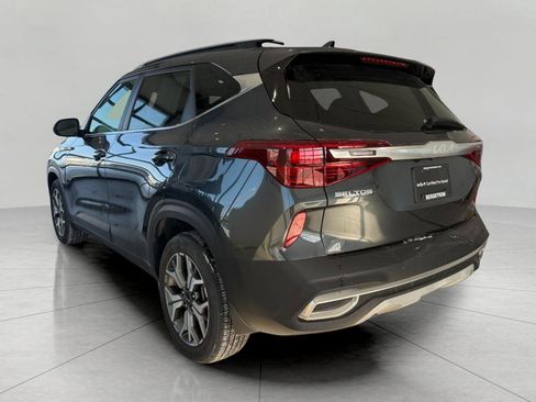 Used 2023 Kia Seltos EX image 9