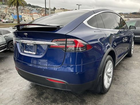 Used 2018 Tesla Model X 100D image 85