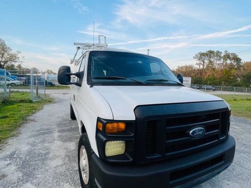 Used 2008 Ford E-250 and Econoline 250 image 2