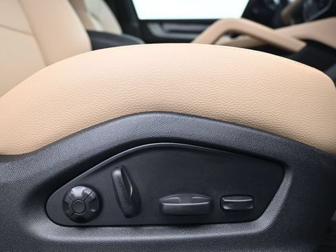 Certified 2026 Porsche Cayenne S AWD/4WD image 15