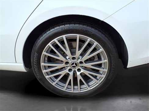 Used 2025 Mercedes-Benz CLA 250 4MATIC image 26