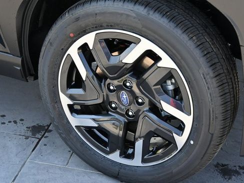 New 2025 Subaru Forester Premium image 12