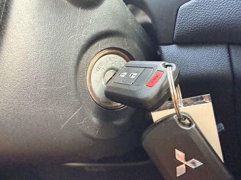 Used 2024 Mitsubishi Outlander Sport AWD image 28