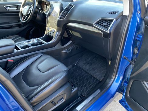 Used 2022 Ford Edge Titanium w/ Equipment Group 301A image 16