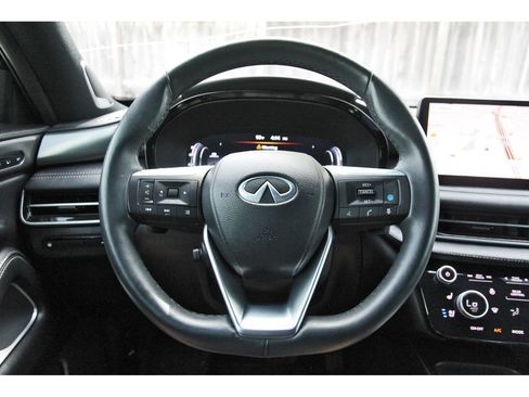 Used 2025 INFINITI QX60 Luxe w/ Black Edition FWD image 17