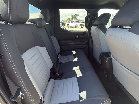 Certified 2025 Toyota Tacoma TRD Sport AWD/4WD image 28