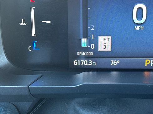Used 2026 Ford Maverick Tremor AWD/4WD image 26