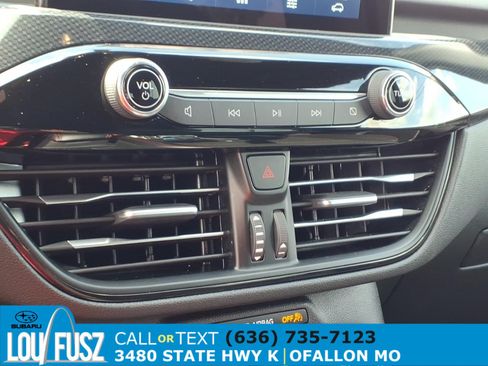 Used 2025 Ford Escape ST-Line AWD/4WD image 14