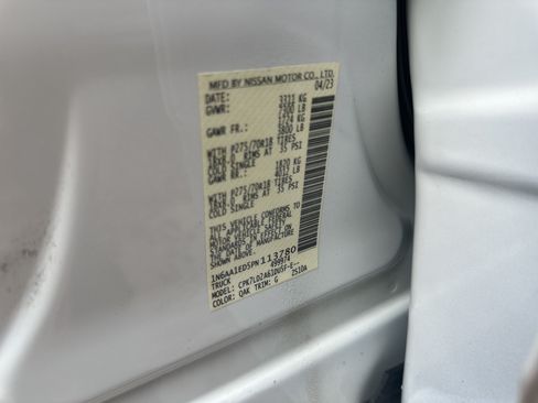 Used 2023 Nissan Titan PRO-4X w/ Pro-4x Convenience Package AWD/4WD image 36