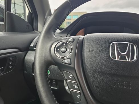 Used 2023 Honda Ridgeline RTL-E image 33