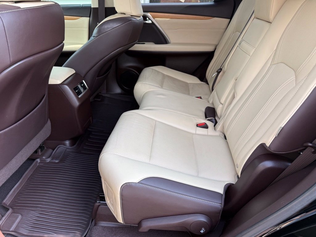 Used 2018 Lexus RX 350L FWD w/ Premium Package image 32
