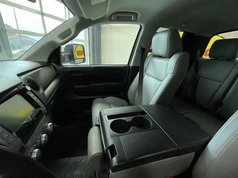 Used 2021 Toyota Tundra SR image 14