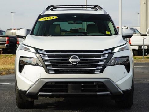 Used 2024 Nissan Rogue SL w/ SL Premium Package image 10