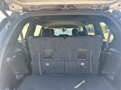 Used 2024 Jeep Grand Cherokee L Altitude image 21