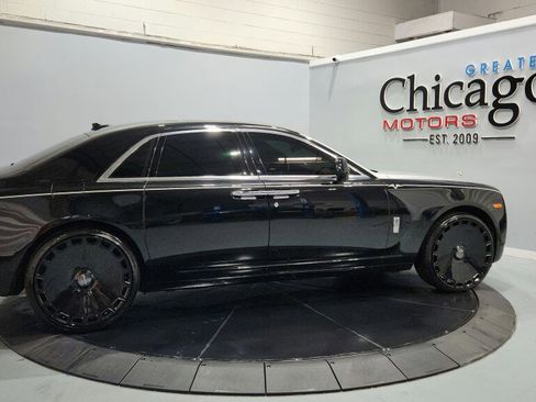 Used 2014 Rolls-Royce Ghost RWD image 14