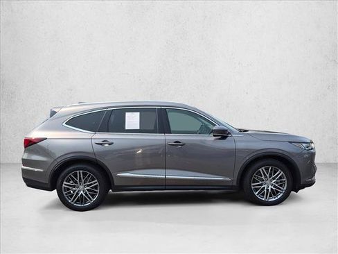 Used 2022 Acura MDX SH-AWD w/ Advance Package image 4