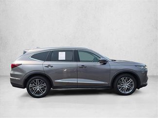 Used 2022 Acura MDX SH-AWD w/ Advance Package video 4