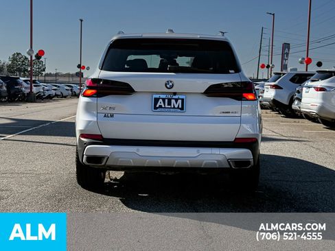 Used 2024 BMW X5 xDrive40i AWD/4WD image 5