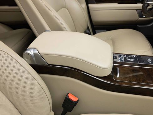 Used 2018 Land Rover Range Rover HSE AWD/4WD image 40