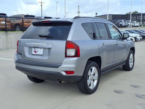 Used 2017 Jeep Compass Sport w/ Power Value Group FWD image 6