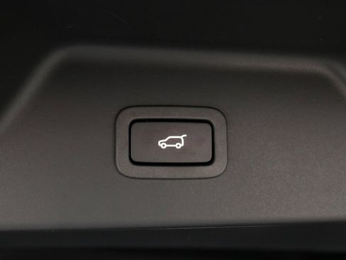 Used 2016 Land Rover Range Rover Autobiography image 31