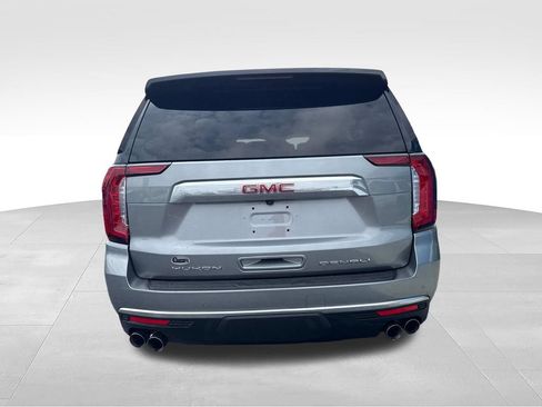 Used 2023 GMC Yukon Denali AWD/4WD image 9