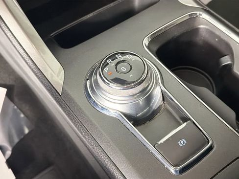 Used 2020 Ford Fusion SE AWD/4WD image 17