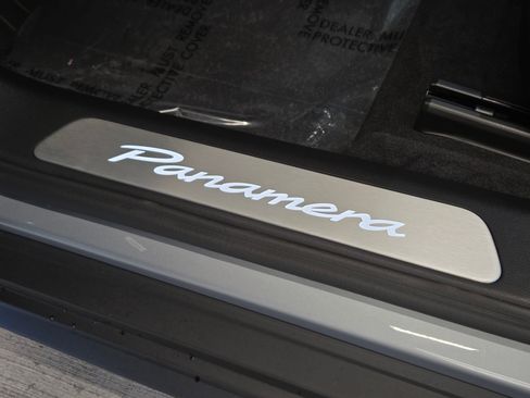 New 2026 Porsche Panamera RWD image 17