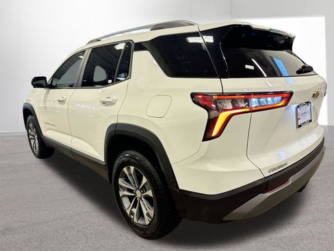 Used 2025 Chevrolet Equinox LT w/ Convenience Package II image 28