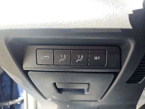 Used 2022 MAZDA CX-30 AWD 2.5 S w/ Premium Package image 14