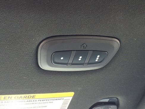 Used 2024 RAM 2500 Laramie w/ Night Edition image 27