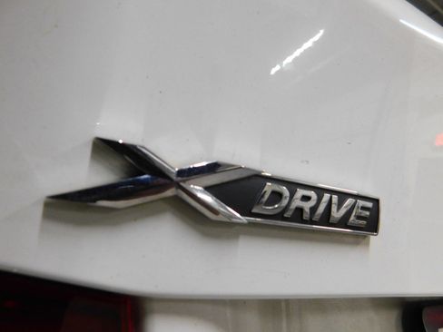 Used 2013 BMW 328i xDrive XI image 19