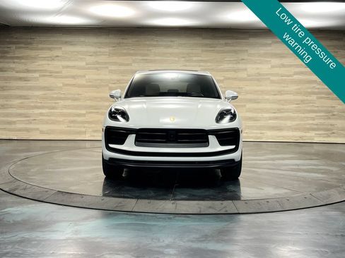 Used 2023 Porsche Macan AWD/4WD image 9
