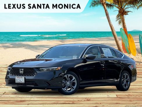 Used 2023 Honda Accord EX image 1