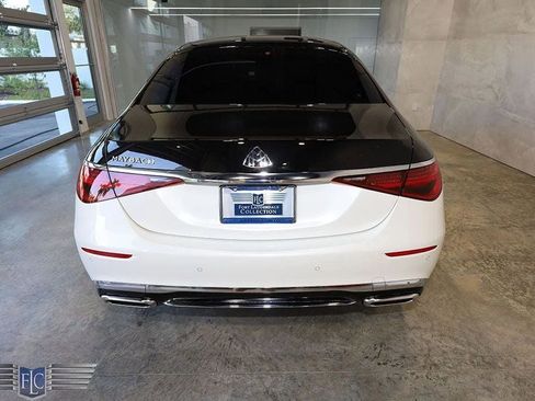 Used 2021 Mercedes-Benz Maybach S 580 4MATIC image 8