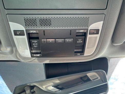 Used 2019 Acura TLX V6 FWD image 25