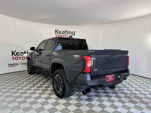 Certified 2025 Toyota Tacoma TRD Sport AWD/4WD image 8