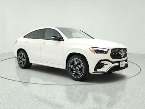Certified 2026 Mercedes-Benz GLE 450 4MATIC Coupe image 3