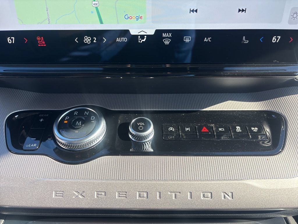 New 2026 Ford Expedition Active RWD image 29