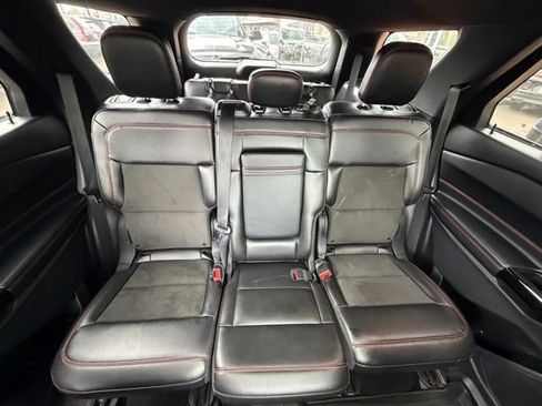 Used 2022 Ford Explorer ST-Line w/ Class IV Trailer Tow Package AWD/4WD image 17