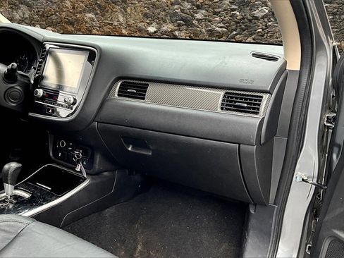 Used 2020 Mitsubishi Outlander SEL image 8