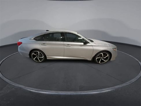 Used 2022 Honda Accord Sport image 9