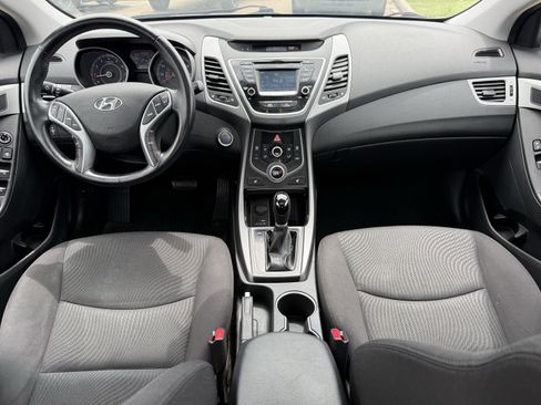 Used 2016 Hyundai Elantra Value Edition FWD image 13