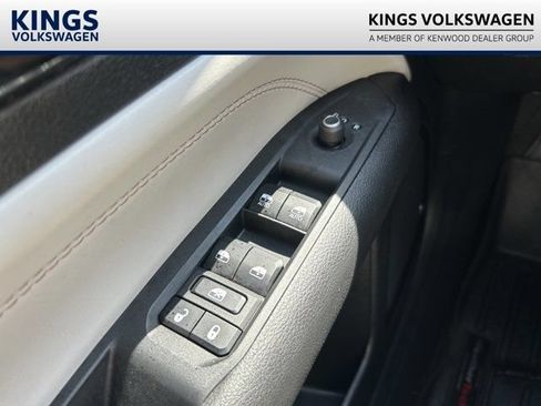 Used 2023 Jeep Compass Limited AWD/4WD image 20