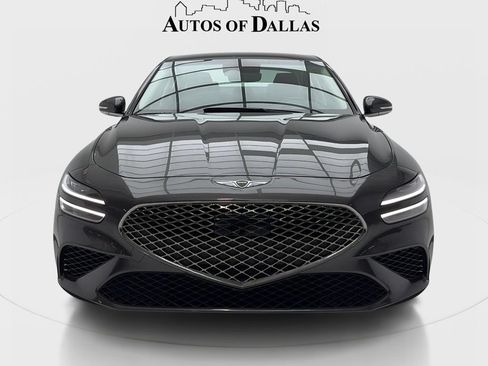 Used 2025 Genesis G70 2.5T RWD image 3