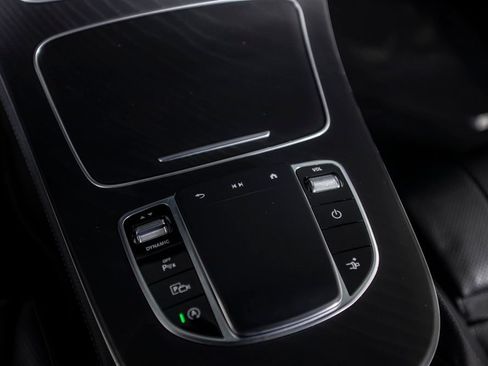 Used 2022 Mercedes-Benz E 450 Coupe image 32