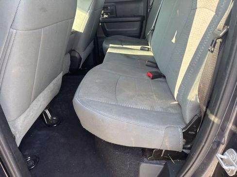 Used 2014 RAM 1500 Express image 11