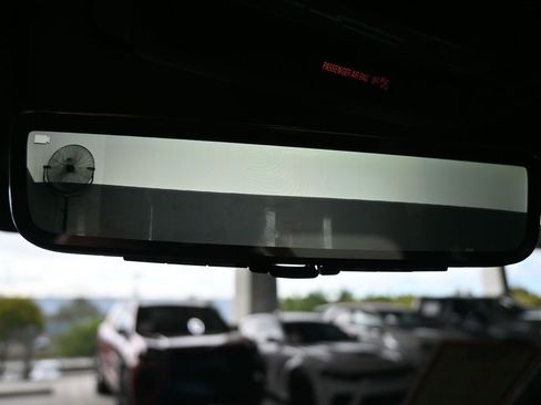 Used 2025 Land Rover Defender 110 S image 34